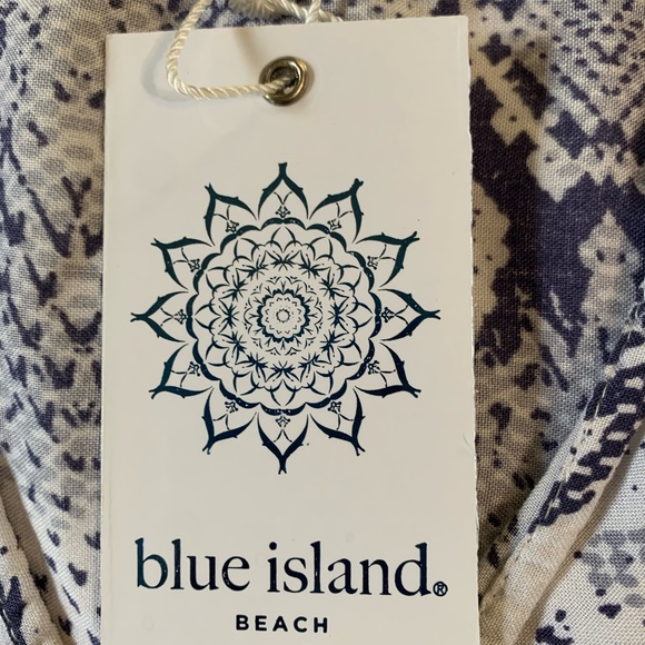 NWT Swim cover up - Picture 5 of 5